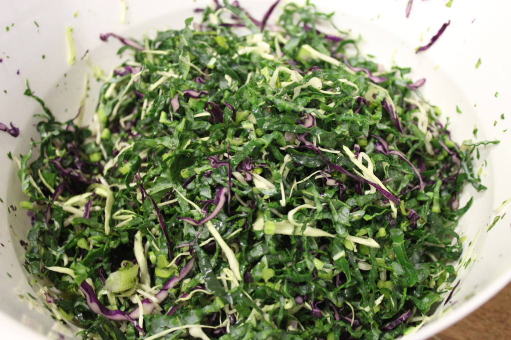 Houston's Kale Salad with Peanut Vinaigrette Recipe Natalia de Oliveira